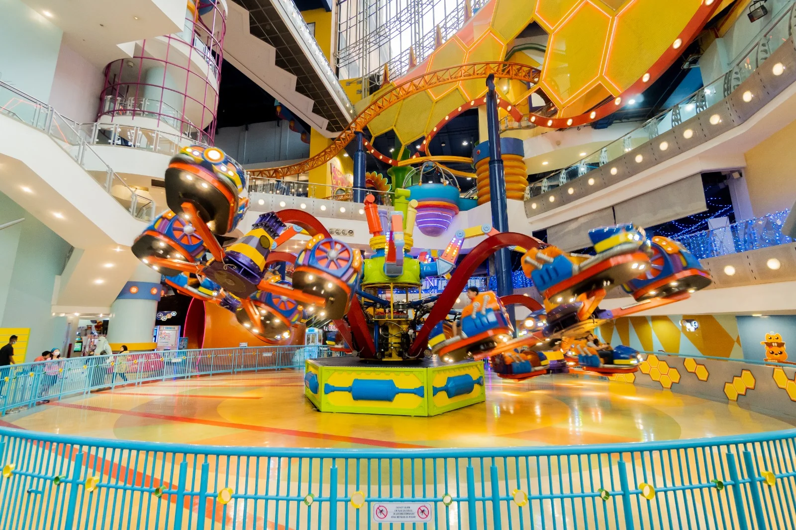 Berjaya Times Square Theme Park & Space and Time Cube - view 1
